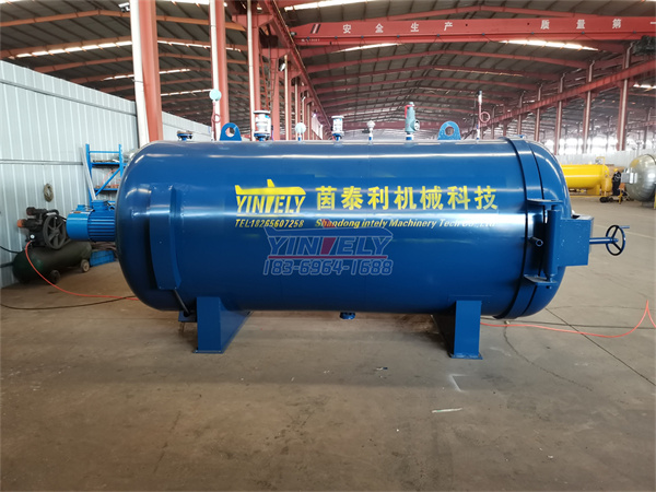 <b>1.5米*3米电干烧空气减震垫硫化罐</b>